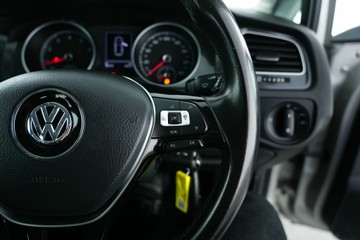 https://vehicle-cdn.autoleague.cloud/30641_U513163_13.jpg