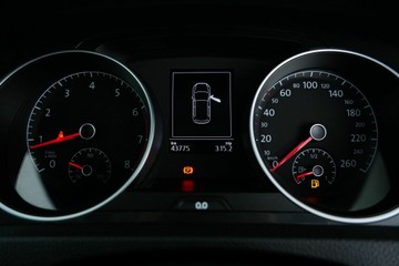 https://vehicle-cdn.autoleague.cloud/30641_U513163_14.jpg