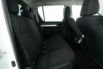https://vehicle-cdn.autoleague.cloud/30641_U513165_12.jpg