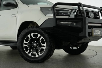 https://vehicle-cdn.autoleague.cloud/30641_U513165_2.jpg