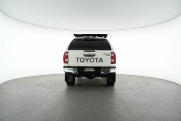 https://vehicle-cdn.autoleague.cloud/30641_U513165_6.jpg