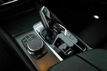 https://vehicle-cdn.autoleague.cloud/30641_U513174_30.jpg
