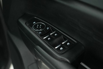 https://vehicle-cdn.autoleague.cloud/30641_U513179_13.jpg