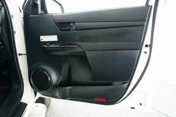 https://vehicle-cdn.autoleague.cloud/30641_U513182_14.jpg