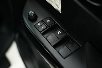 https://vehicle-cdn.autoleague.cloud/30641_U513182_15.jpg