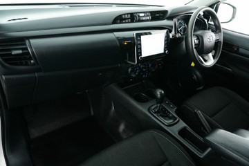 https://vehicle-cdn.autoleague.cloud/30641_U513182_22.jpg