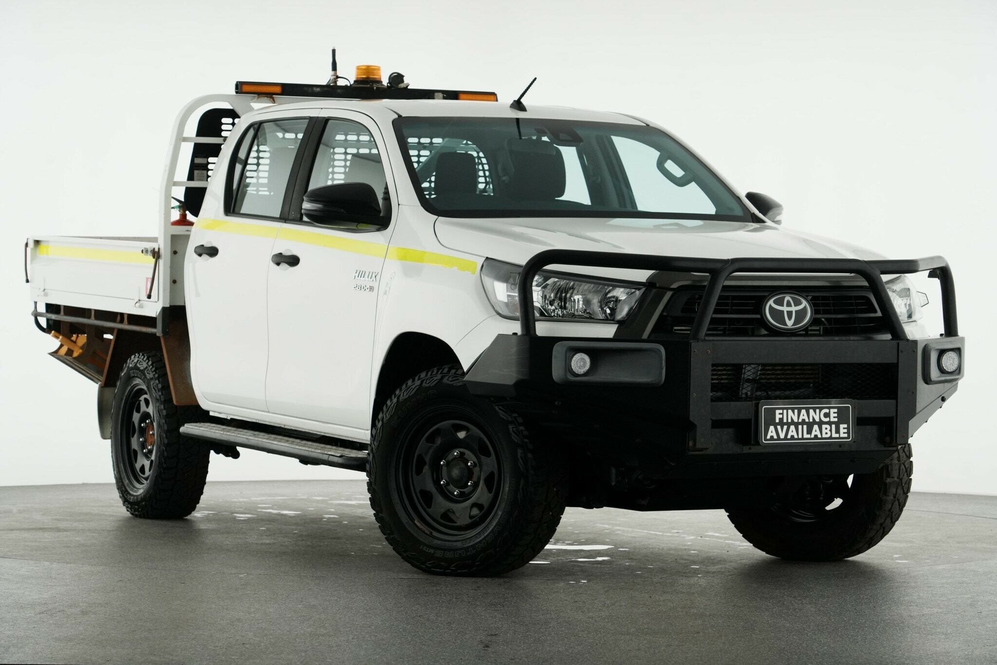 Toyota Hilux image 1