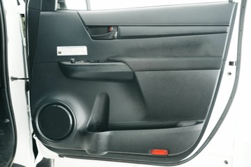 https://vehicle-cdn.autoleague.cloud/30641_U513183_12.jpg