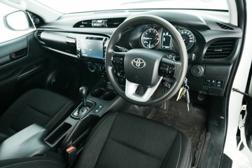 https://vehicle-cdn.autoleague.cloud/30641_U513183_14.jpg