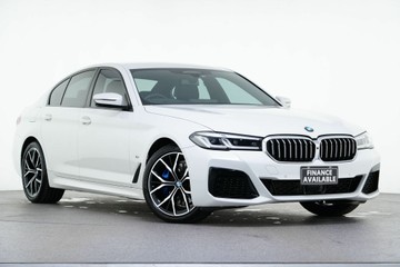 https://vehicle-cdn.autoleague.cloud/30641_U513184_1.jpg