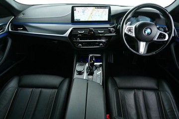 https://vehicle-cdn.autoleague.cloud/30641_U513184_14.jpg