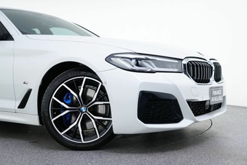 https://vehicle-cdn.autoleague.cloud/30641_U513184_2.jpg