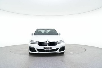 https://vehicle-cdn.autoleague.cloud/30641_U513184_3.jpg