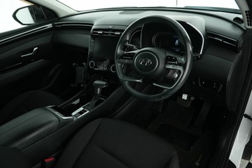 https://vehicle-cdn.autoleague.cloud/30641_U513187_12.jpg