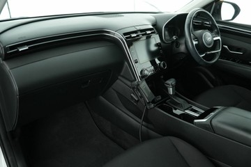 https://vehicle-cdn.autoleague.cloud/30641_U513187_20.jpg