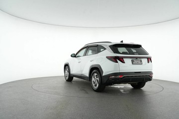 https://vehicle-cdn.autoleague.cloud/30641_U513187_5.jpg
