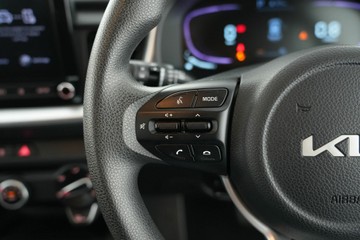 https://vehicle-cdn.autoleague.cloud/30641_U513191_19.jpg