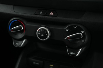https://vehicle-cdn.autoleague.cloud/30641_U513192_24.jpg