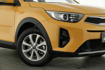 https://vehicle-cdn.autoleague.cloud/30641_U513194_2.jpg