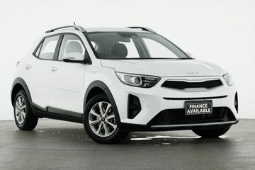 https://vehicle-cdn.autoleague.cloud/30641_U513196_1.jpg