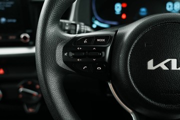 https://vehicle-cdn.autoleague.cloud/30641_U513196_20.jpg