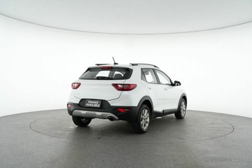 https://vehicle-cdn.autoleague.cloud/30641_U513196_7.jpg