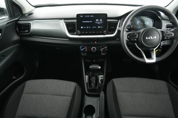 https://vehicle-cdn.autoleague.cloud/30641_U513197_14.jpg