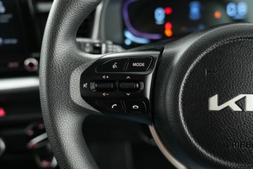 https://vehicle-cdn.autoleague.cloud/30641_U513197_21.jpg