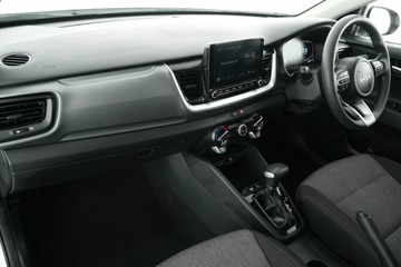 https://vehicle-cdn.autoleague.cloud/30641_U513197_26.jpg