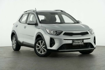 https://vehicle-cdn.autoleague.cloud/30641_U513198_1.jpg