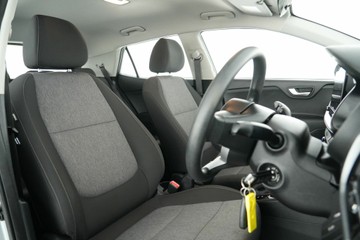 https://vehicle-cdn.autoleague.cloud/30641_U513198_15.jpg