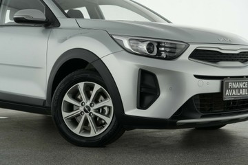 https://vehicle-cdn.autoleague.cloud/30641_U513198_2.jpg