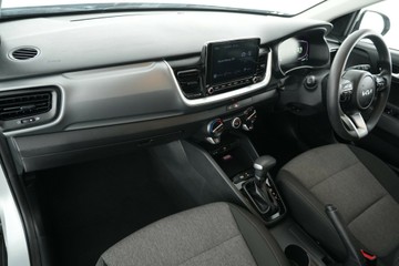 https://vehicle-cdn.autoleague.cloud/30641_U513198_25.jpg