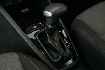 https://vehicle-cdn.autoleague.cloud/30641_U513198_28.jpg