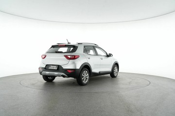 https://vehicle-cdn.autoleague.cloud/30641_U513198_7.jpg