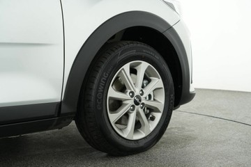 https://vehicle-cdn.autoleague.cloud/30641_U513198_8.jpg