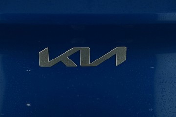 https://vehicle-cdn.autoleague.cloud/30641_U513199_10.jpg