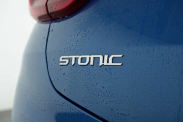 https://vehicle-cdn.autoleague.cloud/30641_U513199_9.jpg