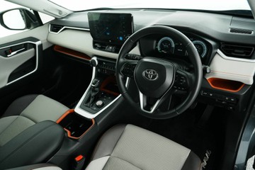 https://vehicle-cdn.autoleague.cloud/30641_U513203_17.jpg