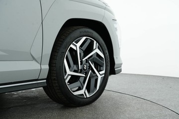 https://vehicle-cdn.autoleague.cloud/30641_U513216_9.jpg