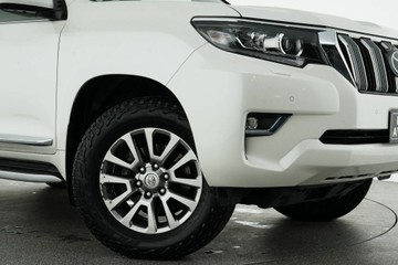 https://vehicle-cdn.autoleague.cloud/30641_U513220_2.jpg