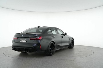 https://vehicle-cdn.autoleague.cloud/30641_U513238_6.jpg