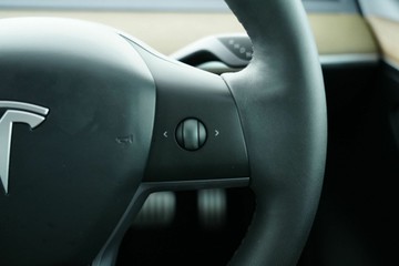 https://vehicle-cdn.autoleague.cloud/30641_U513241_19.jpg