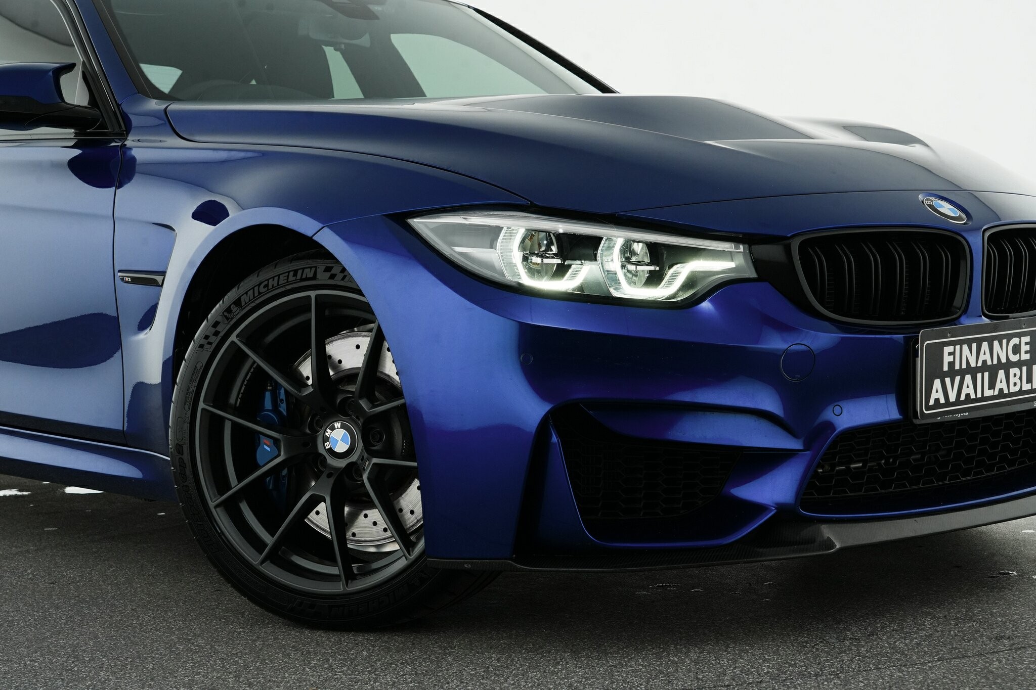 BMW M3 image 2