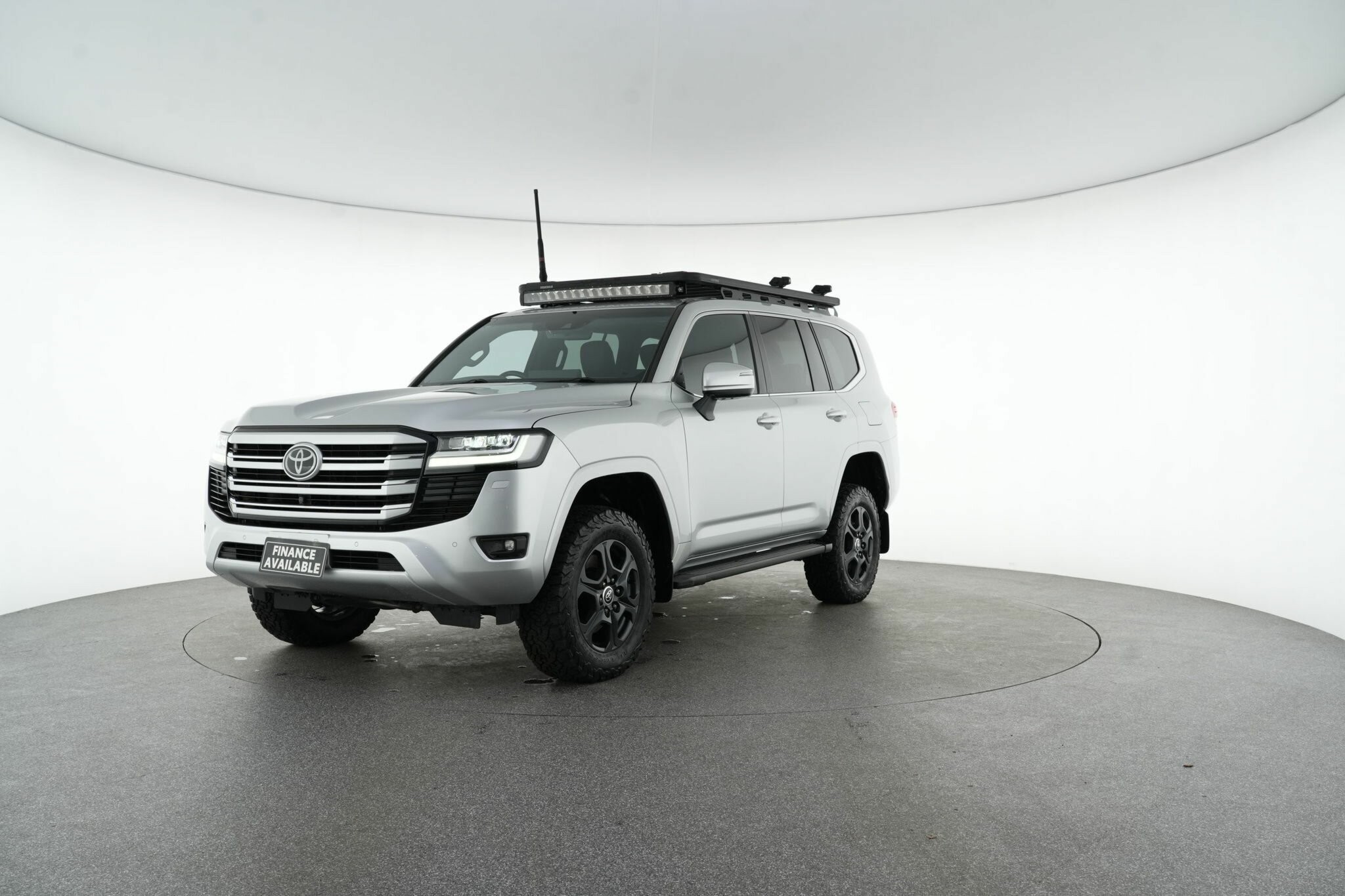Toyota Landcruiser image 4