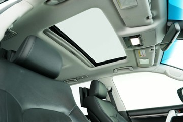 https://vehicle-cdn.autoleague.cloud/30641_U513252_21.jpg