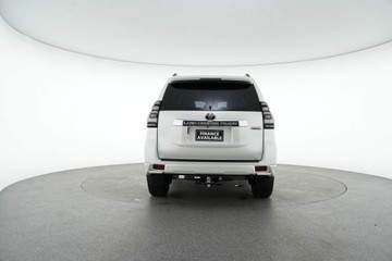 https://vehicle-cdn.autoleague.cloud/30641_U513255_6.jpg