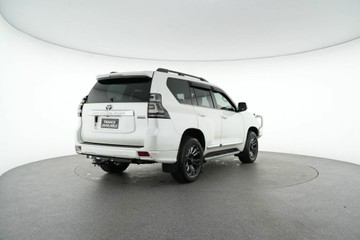 https://vehicle-cdn.autoleague.cloud/30641_U513255_7.jpg