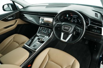 https://vehicle-cdn.autoleague.cloud/30641_U513256_16.jpg