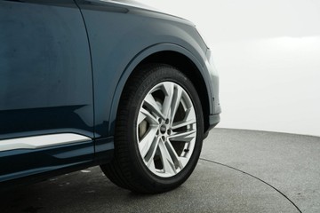 https://vehicle-cdn.autoleague.cloud/30641_U513256_8.jpg